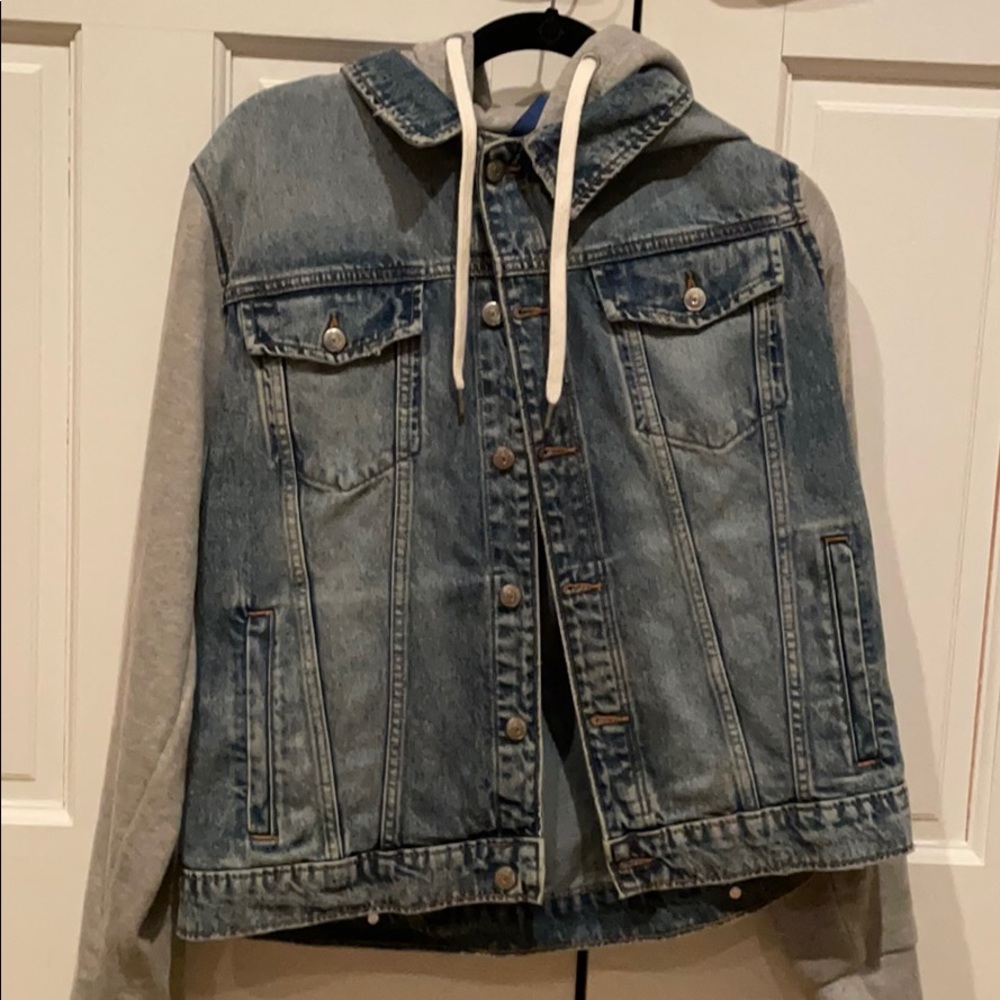Hoodie Jean Jacket